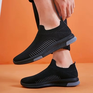 Chaussures décontractées unisexes à enfiler, confortables et stylées pour hommes et femmes - Product Image 4