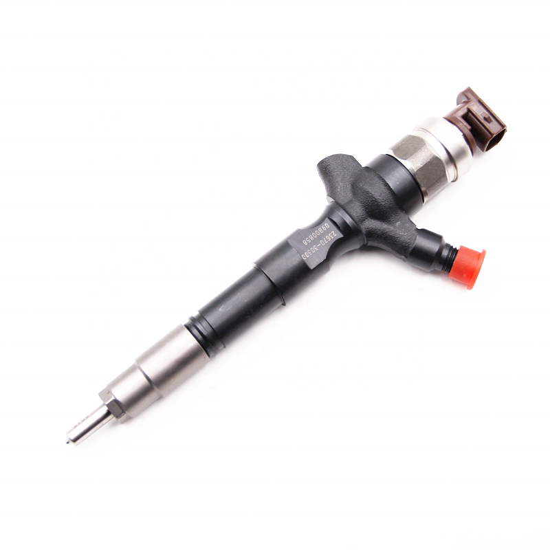 Common Rail Injector 095000-5880 095000-5881 23670-30050 23670-39095 23670-39096 Fuel Injector for Toyota Hilux Hiace 2KD-FTV