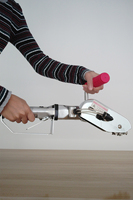 Máquina de chatarra semiautomática versátil para cajas de cartón Características neumáticas y eléctricas para engranajes de motor corrugado de papel