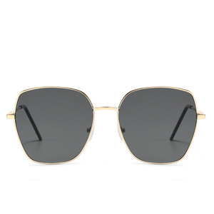 Metal <b>Frame</b> Sunglasses <b>Gold</b> Rimmed Large <b>Square</b> Lens UV400 Protection Women's Fashion Travel Style - Product Image 4