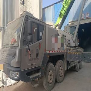 Grue sur camion Zoomlion d'occasion 35T, excellent état de fonctionnement, prix abordable, grue mobile avec moteur, pompe et composants essentiels - Product Image 4