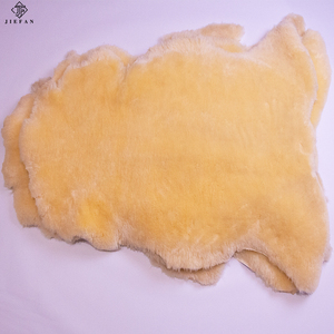 Úc Tự Nhiên Chất Lượng Cao Da Cừu Nguyên Lông Cừu Mềm Mật Độ Cao Động Vật Lông Cho Yên Làm Và May Mặc Sử Dụng - Product Image 6