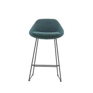 Chaise <span class=keywords><strong>de</strong></span> <span class=keywords><strong>bar</strong></span> à café en tissu à armature métallique <span class=keywords><strong>Tabouret</strong></span> <span class=keywords><strong>de</strong></span> <span class=keywords><strong>bar</strong></span> <span class=keywords><strong>de</strong></span> salle à manger Chaise haute <span class=keywords><strong>de</strong></span> meubles <span class=keywords><strong>de</strong></span> <span class=keywords><strong>bar</strong></span> avec dossier - Product Image 1
