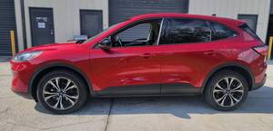 รถเอสยูวี 2020 Escape Hybrid AWD SE 4 ประตู เกียร์อัตโนมัติ 8 สปีด เบาะหนัง ยาง R18 ระบบควบคุมความเร็วอัตโนมัติ ภายในสีอ่อน พวงมาลัยซ้าย กล้องมองหลัง - Product Image 4