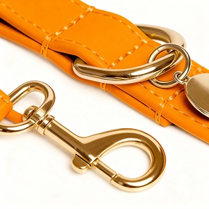 120cm suave y fuerte buena elasticidad mascota plomo lujo perro correa de cuero al por mayor correa de perro de cuero con excelente sensación de la mano - Product Image 3