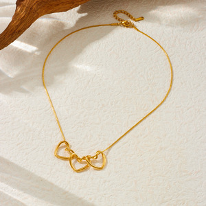Heart Shaped Gold Plated Pendant Necklace Stainless Steel Chain Women's Jewelry Gift - Product Image 3