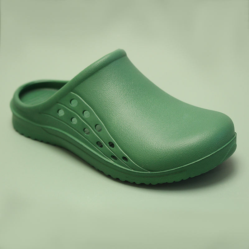 สีเขียว