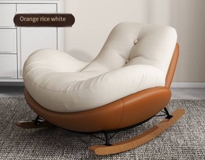 Fauteuil à bascule élégant et rembourré avec coussins épais et base en bois, chaise longue confortable pour chambre à coucher - Product Image 5