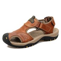 Nouvelle conception été OEM Logo personnalisé Chaussures aquatiques respirantes faites à la main pour hommes Chaussures de randonnée en plein air Sandales en cuir pour hommes