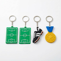 Porte-clés publicitaire personnalisé en PVC souple en forme de maillot de football pour événements sportifs, souvenir d'équipe athlétique, vente en gros