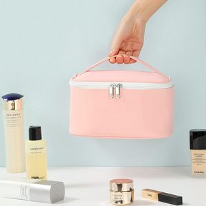 Échantillon gratuit 2025 sac à ongles à une épaule à la mode couture diamantée en relief sac de rangement pour ongles en nylon noir - Product Image 3