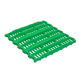 Suelo de Plástico con Rejillas Anti-Mordidas y Estructura Irrompible, Rejilla de Plástico para Cría de Lechones y Cerdas - Product Image 4