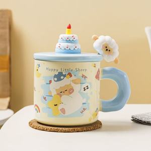 Caneca de Cerâmica com Design de Ovelha Fofa, Tampa e Colher, Alto Valor Estético, Presente de Aniversário, Caixa de Presente Criativa, Lembrança - Product Image 6