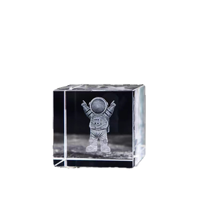 공장 도매 하이 퀄리티 K9 크리스탈 큐브 사용자 정의 3D 레이저 크리스탈 유리 사진 프레임 큐브 - Product Image 4