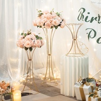 Support floral en métal doré, centre de table en fil doré, support de vase pour mariage, décoration d'allée, support floral pour fête