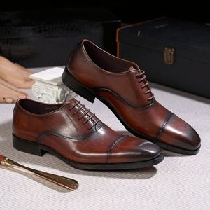 Nouvelles Chaussures Habillées Classiques en Cuir Véritable pour Hommes Style Britannique 2026 – Idéales pour le Bureau et les Soirées d'Automne - Product Image 1