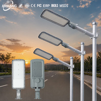 OEM ODM 100w Lampe de rue LED très lumineuse Lampe de rue LED étanche AC 100-265V Extérieur 150W 200W Lampe de rue LED