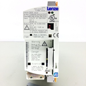Variateur de fréquence Lenze 8200 Vector 240V 0.37kW neuf d'origine E82EV371K2C E82ev113 Emf2177ib 8400 Lenze Servo Drive - Product Image 1