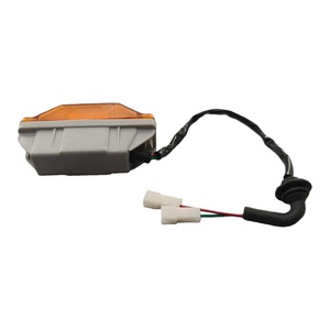 Pièces détachées de camion de haute qualité, pièces du système d'éclairage de camion, 14332777 1735385, clignotant pour camion de la série DAF - Product Image 4
