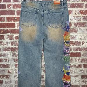 Jeans de Hombre Personalizados de Lujo, Estilo Vintage Lavado, con Estampado a Color y Pedrería, Estilo Urbano de Pierna Ancha, Personalizables - Product Image 4