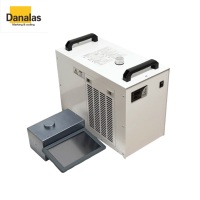Imprimante laser UV DANA 5W mini pour marquage de date de fabrication sur emballages souples en ligne