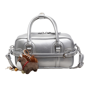 Borsa a Tracolla Mini Boston Direttamente dalla Fabbrica, Logo Personalizzato, in PU con Ciondolo a Forma di Cavallo, per Uso Quotidiano - Product Image 6