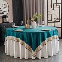 Hochwertige Maßgefertigte Doppelseitige Bestickte Quadratische Tischauflage aus Polyester-Satin Runde Tischdecke für Bankette und Hochzeiten
