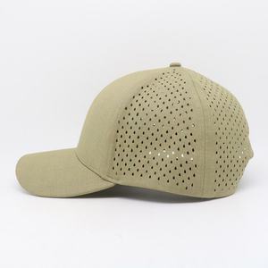 Gorra Deportiva de Alta Calidad, 100% Poliéster, con 6 Paneles Lisos y Perforaciones Láser - Product Image 3