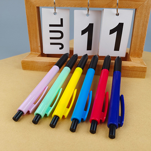 Bolígrafo de Gel Personalizado con Logotipo, 1.0 mm, Diseño Novedoso con Temática Animal, Bolígrafo de Plástico Amarillo, Regalos Promocionales - Product Image 4