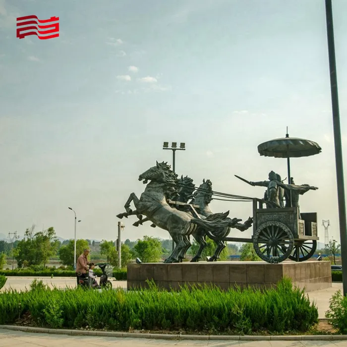 Литая Медная скульптура бронзовая карета скульптура городской пейзаж скульптура Четыре Лошади бок о бок