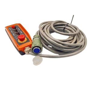 Système de télécommande sans fil et filaire personnalisé adapté aux grues de pompage et aux machines de construction - Product Image 5