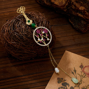 Chinese Style Plum Blossom Brooch Zinc Alloy Flower Design Hanfu Decoration Gift - Product Image 1