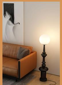 Lampadaire italien vintage en aluminium, lampe LED moderne et luxueuse pour le salon, le canapé, la chambre à coucher, lampe de table sur pied - Product Image 2