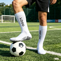 Chaussettes de sport antidérapantes pour l'entraînement, chaussettes de football mi-mollet avec logo personnalisé, chaussettes de football pour hommes et femmes