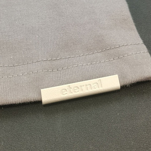 Bán Buôn Kim Loại T Áo Sơ Mi Logo Người Đàn Ông Thobe Clip Chất Lượng Cao Phụ Kiện May Mặc Quần Áo Bạc Pocket Tail Quần Áo Kim Loại Clip - Product Image 5