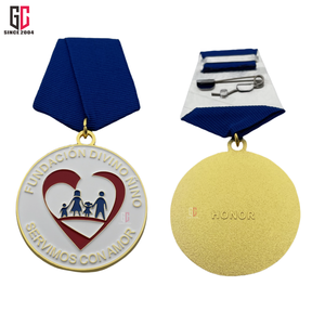 ميدالية تكريم من سبائك الزنك مخصصة من المصنع لمدة 15 عامًا مع صندوق مخملي - Product Image 5