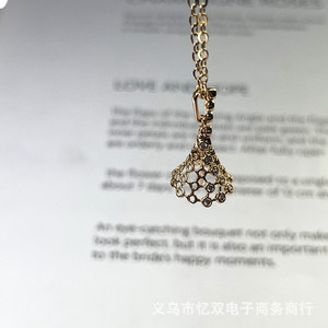 Flower Shape Alloy Pendant <b>Charms</b> Claw Setting DIY Jewelry Accessories For Necklace Making Summer 2024 Yiwu Origin - Product Image 3