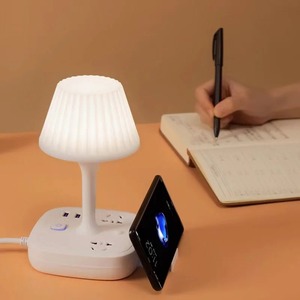 Lámpara de mesa con enchufe convertible multifuncional, lámpara de noche para dormitorio, atenuación de tercer engranaje, carga USB - Product Image 6