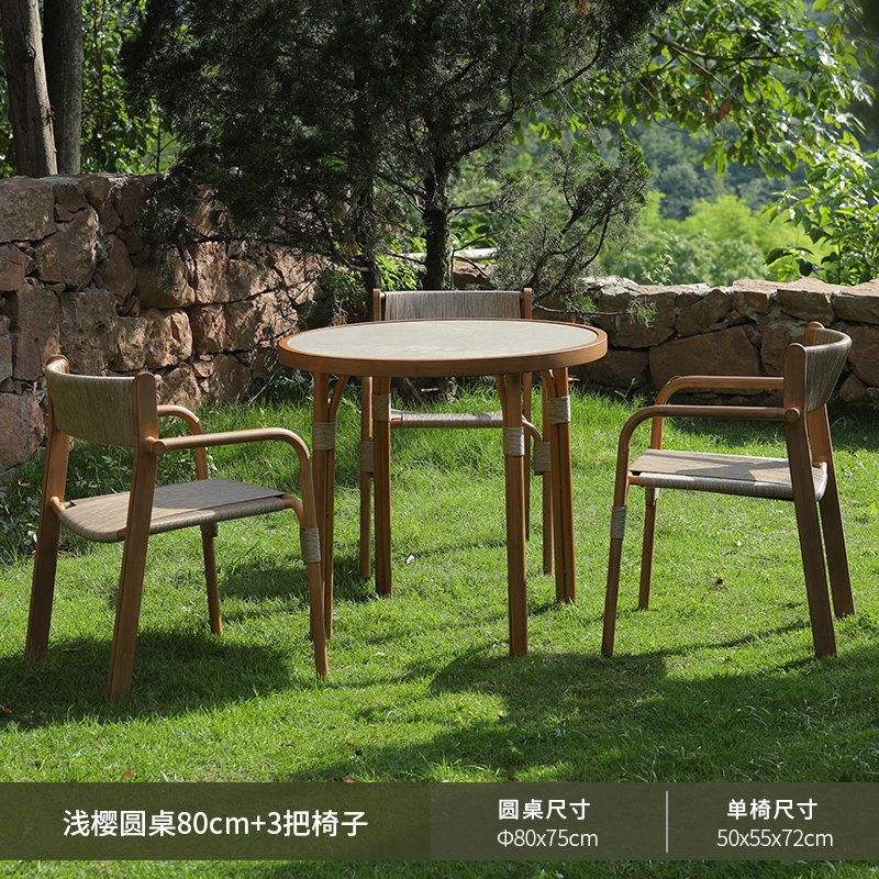 Table ronde de 80 cm [une table et trois chaises]
