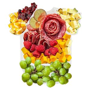 Décoration de fête prénatale : Contenant alimentaire en forme de body de bébé, plateau à bonbons en plastique - Product Image 3