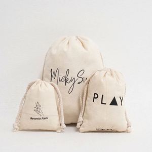 Petits sacs à cordon en calicot avec logo personnalisé pour l'emballage de maillots de bain, pochettes à double cordon, sacs de natation - Product Image 2