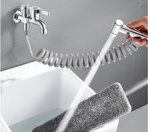 Пластиковый распылитель для ванной - Product Image 1