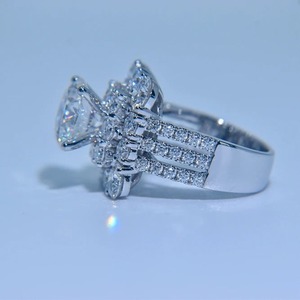 แหวนเพชรคุณภาพสูงสำหรับงานหมั้นและงานแต่งงาน เพชร VVS รับรองโดย IGI แหวนเพชรเงินแท้ S925 สำหรับผู้หญิง ขนาดปรับได้ตามสั่ง - Product Image 3