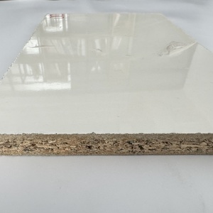 <span class=keywords><strong>Tablero</strong></span> <span class=keywords><strong>OSB</strong></span> Resistente al Agua y al Fuego con Recubrimiento UV de 9 mm a 25 mm, Partículas Huecas - Product Image 1