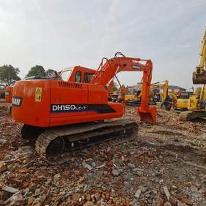 Excavadora Hidráulica Usada Doosan DH150LC-7 con Motor y Bomba, 15 Toneladas, Color Rojo, Capacidad de Cucharón de 0.28-0.75 m, Precio Bajo - Product Image 1