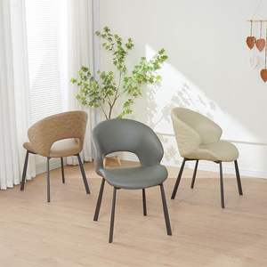 <span class=keywords><strong>Chaise</strong></span> d'appoint moderne rembourrée avec dossier ajouré, <span class=keywords><strong>chaise</strong></span> de salle à manger en similicuir avec pieds en métal pour la maison et les restaurants - Product Image 4
