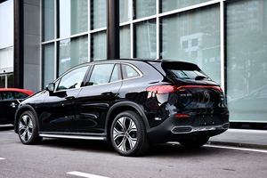 Mercedes-EQE 500 SUV 4MATIC BEV 2024, Volante a la Izquierda, Color Negro/Marrón de Lujo, Odómetro <span class=keywords><strong>0km</strong></span>, Como Nuevo, Stock al por Mayor para Exportación - Product Image 3