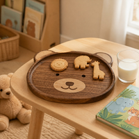 Beervormig houten dienblad, snackbord, fruitplateau, walnoot hout, huisdecoratie, keuken, diner, feest, cadeau