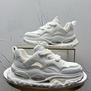 Zapatillas Deportivas Retro de Color Sólido con Parte Superior de Malla Transpirable y Suela Antideslizante. Zapatos Cómodos para Caminar para Hombre y Mujer. - Product Image 3