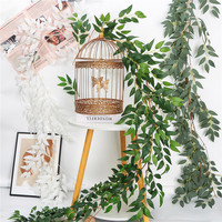 Faux rotin de simulation de saule fin 170 cm en bouquet pour décoration murale suspendue et plafond d'hôtel et de restaurant